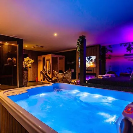 Prive Sauna Luxx Love hotel
